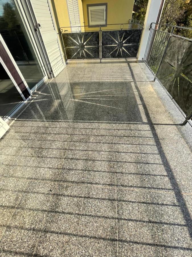 Apartments Lia-Jolie Umag Exterior photo